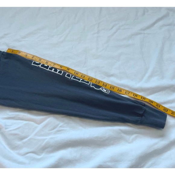 Seattle Seahawks Adult Size Medium Long Sleeve Shirt NFL VF imagewear - Picture 6 of 7